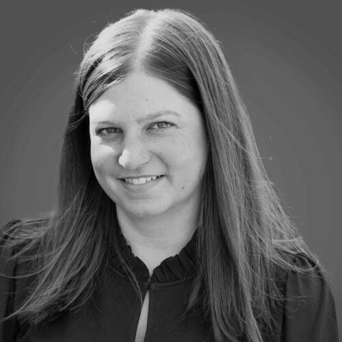 Cortney Zaret